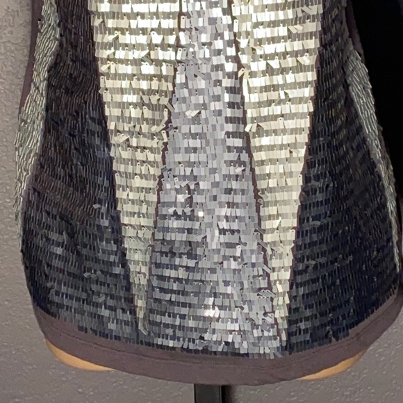 ARMANI EXCHANGE - grey tank w silver & grey sequins - S - Picture 4 of 16
